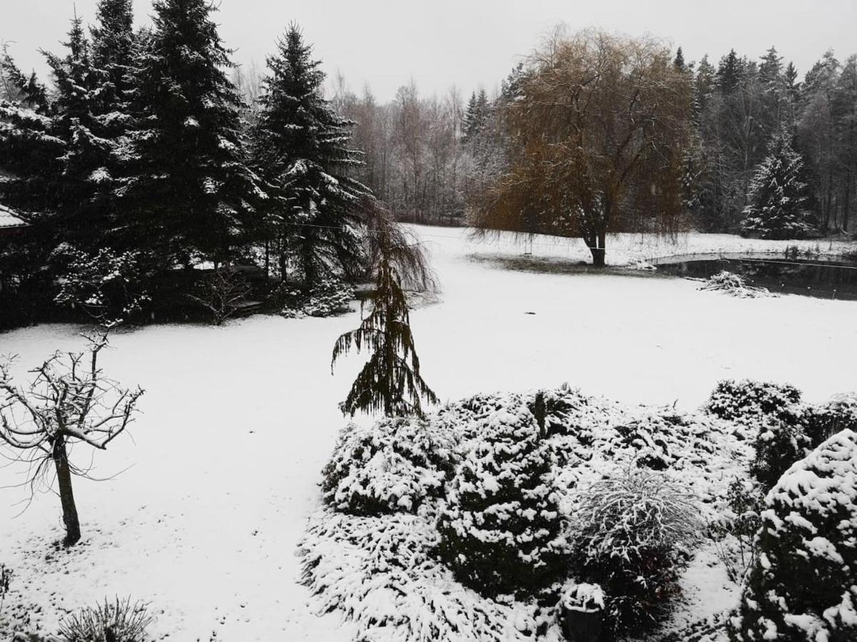 Wodna Ostoja Z Pokojem Zabaw Nad Jeziorem