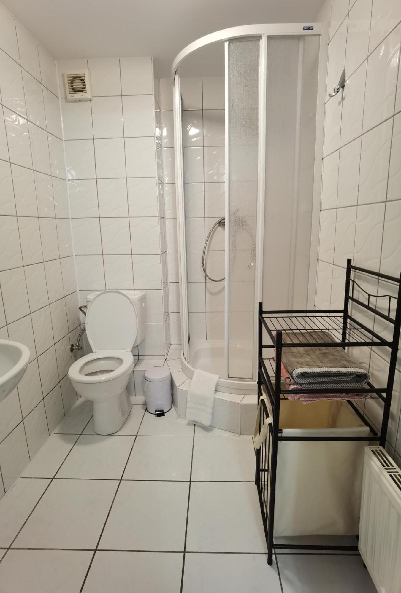 Apartment Wodna Ostoja Z Pokojem Zabaw Nad Jeziorem Buczki